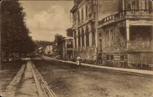 Ak Briey Meurthe et Moselle, Straßenpartie