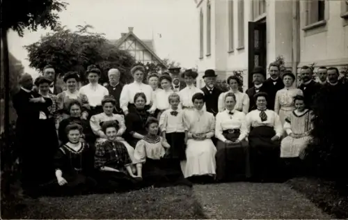 Foto Ak Bad Wildungen in Hessen, Hotel Kaiserhof, Gruppenportrait