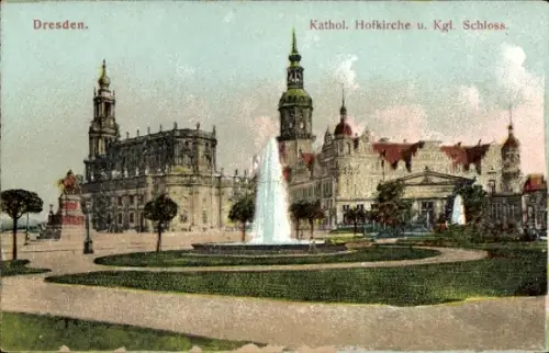 Ak Dresden Altstadt, Katholische Hofkirche und Königliches Schloss