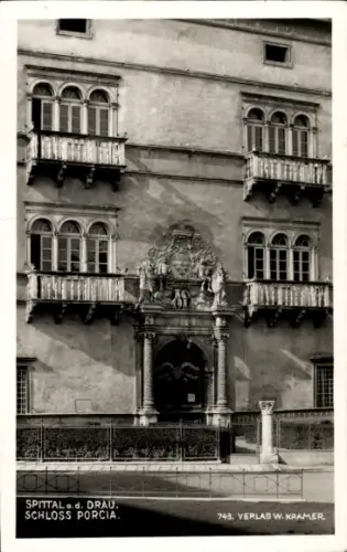 Ak Spittal an der Drau Kärnten, Schloss Porcia