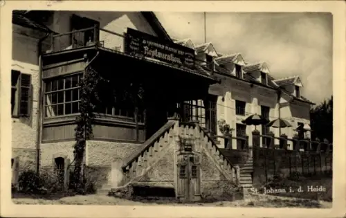 Ak St. Johann in der Haide Steiermark, Gaststätte, Veranda, steinerne Außentreppe, Terrasse mit S