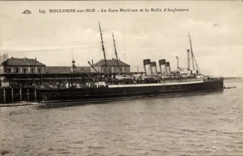 CPA Boulogne sur Mer Pas de Calais, La Gare Maritime et la Malle d'Angleterre