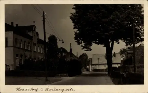 Foto Ak Hermsdorf Bernsdorf in Sachsen, Straßenpartie