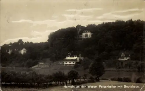 Ak Hameln an der Weser Niedersachsen,  Felsenkeller, Bootshaus