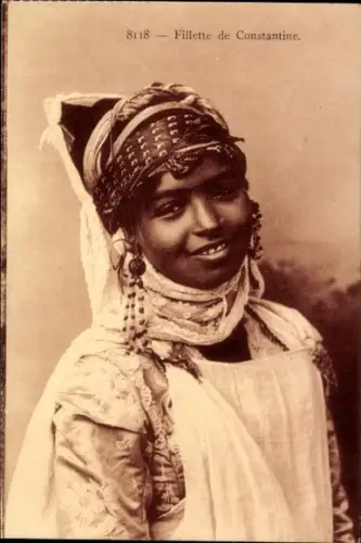 Ak Constantine Algerien, Araberin, Maghreb