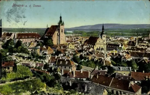 Ak Krems an der Donau Niederösterreich, Stadtpanorama, zwei markante Kirchtürme, dichtes Dachmeer