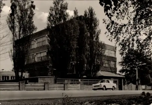 Ak Bernsdorf in Sachsen, Gebäude, Auto