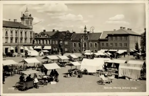 Ak Skövde Schweden, Herzog Johann Platz, Marktstände