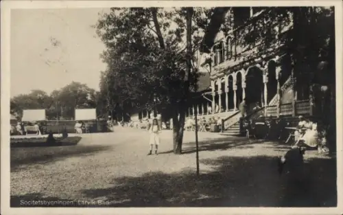 Ak Larvik Norwegen, Socitetsbygningen, Larvik Bad