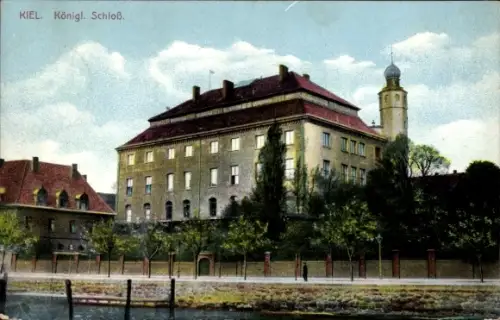 Ak Kiel, Schloss