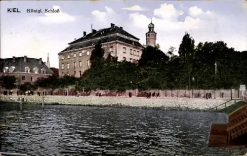Ak Kiel, Schloss
