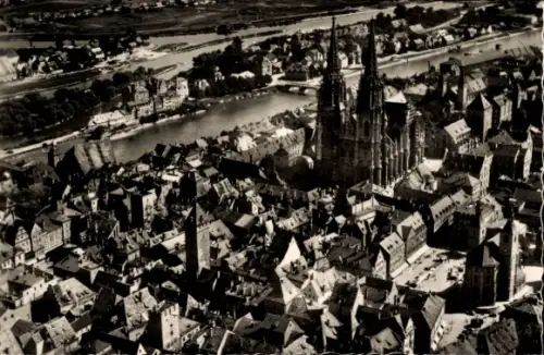 Ak Regensburg an der Donau Oberpfalz,  Dom St. Peter, Donau, Altstadt