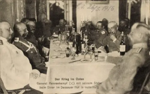 Ak Tschernjachowsk Insterburg Ostpreußen, General Rennenkampf mit Stab beim Diner im Dessauer Hof