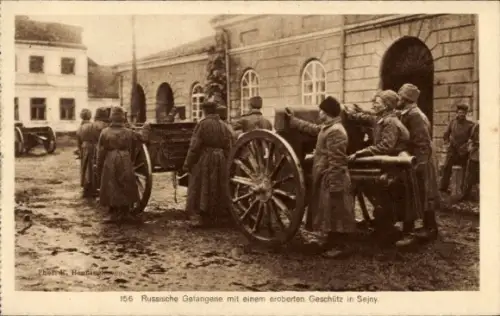 Ak Sejny Polen, Russische Gefangene mit einem eroberten Geschütz