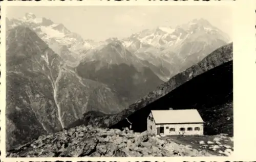 Ak Plangeross Plangeroß St. Leonhard im Pitztal Tirol, Chemnitzer Hütte