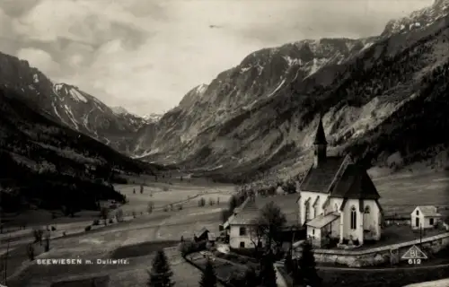 Ak Seewiesen Turnau Steiermark, Kirche mit Dullwitz, Berge