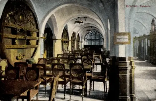 Ak Hansestadt Bremen, Bremen, Ratskeller, Gewölbesaal, Tische, Stühle, große Weinfässer