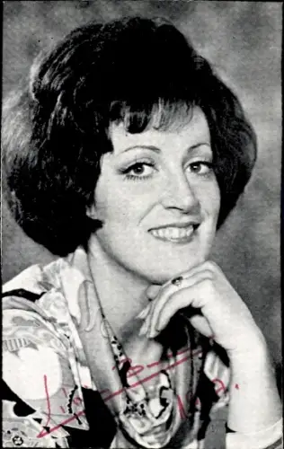 Foto Opernsängerin Livia Budaï-Batky, Portrait, Autogramm