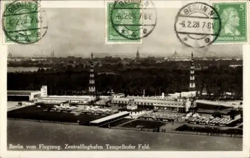 Ak Berlin Tempelhof, Zentralflughafen, Tempelhofer Feld, Fliegeraufnahme