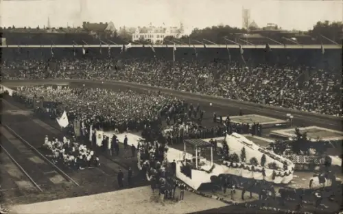 Ak Stockholm Schweden, Olympische Spiele 1912, Schwedische Sänger im Stadion