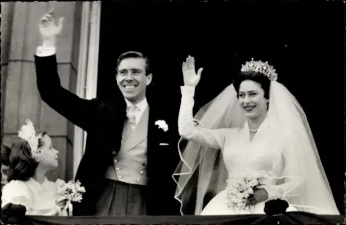 Ak The Princess Margaret and her husband Mr. Antony Armstrong Jones