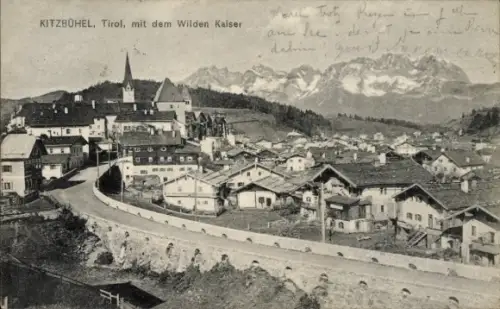 Ak Kitzbühel in Tirol, Gesamtansicht, Wilder Kaiser