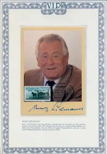 Autogrammkarte Tierfilmer, Kameramann, Fotograf, Buchautor, Produzent Heinz Sielmann, Portrait
