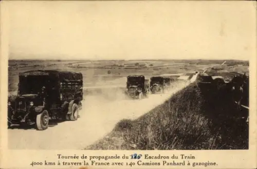 Ak Frankreich, 126. Train-Eskadron, Propaganda-Tournee mit 140 Panhard-Lastwagen