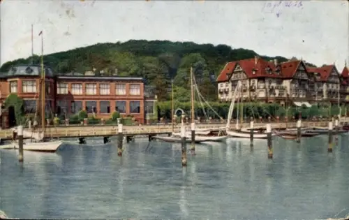 Ak Kiel in Schleswig Holstein, Wasserpartie, Strandweg, Kaiserl. Yachtclubgebäude, Logierhaus