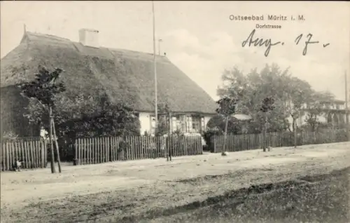 Ak Graal Müritz im Kreis Rostock, Ostseebad, Hausansicht, Dorfstraße