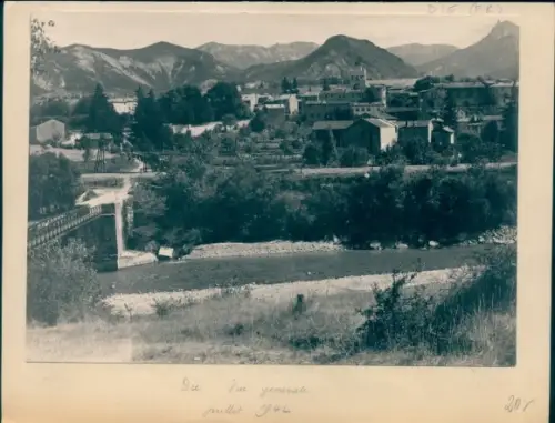 Foto Die Drome, Gesamtansicht, Straße