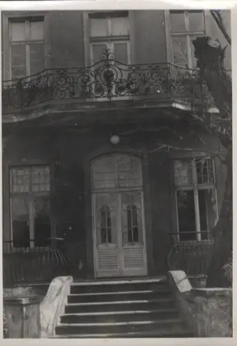 Original Foto Berlin-Weißensee, Schloß Hohenschönhausen, Krankenhaus, um 1946, ca. 17x12 cm