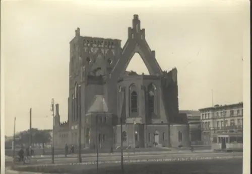 Original Foto Berlin Kreuzberg, Am Urban, Melanchthonkirche, um 1946, ca. 17x12 cm