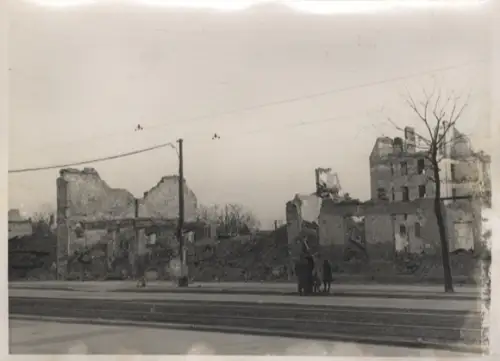 Original Foto Berlin-Tegel, Berliner Straße, Ruinen, um 1946, ca. 17x12 cm