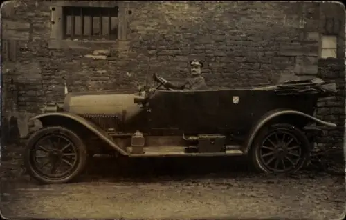 Foto Ak Soldat im Automobil, I. WK