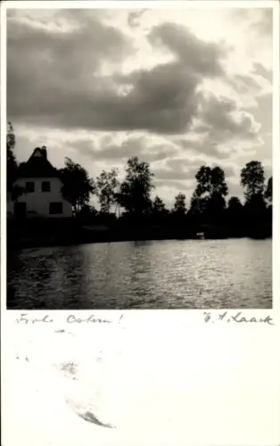 Foto Ak Frohe Ostern, Dorfmotiv, Fotograf Laack