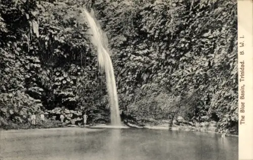 Ak Trinidad BWI, Blue Basin, am Wasserfall