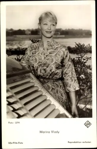 Ak Schauspielerin Marina Vlady, Portrait, Film des Teufels schwache Seite