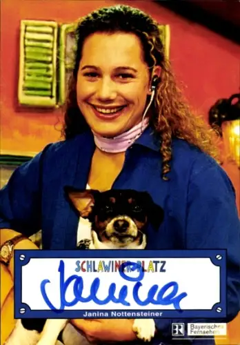 Autogrammkarte Moderatorin Janina Nottensteiner, Portrait mit Hund, Autogramm