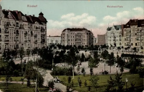 Ak Berlin Neukölln Rixdorf, Blick auf den Weichselplatz, Passanten