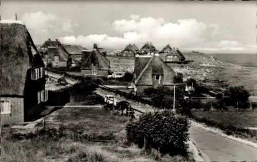 Ak Nordseebad List auf Sylt,  Mannemorsumtal, Reetdächer, Dünen