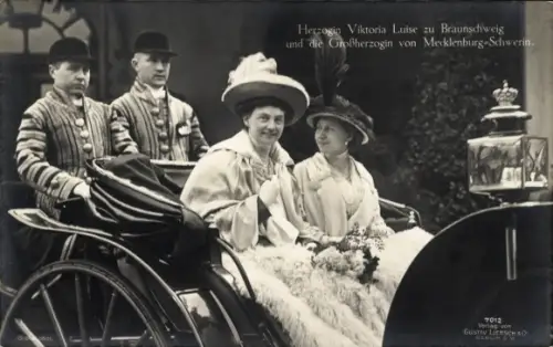 Ak Herzogin Viktoria Luise, Großherzogin von Mecklenburg Schwerin, Liersch 7012