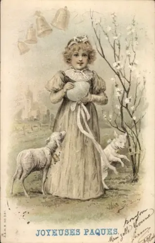Ak Glückwunsch Ostern, Mädchen mit Osterei, Lämmer, Glocken