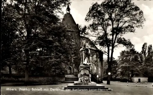 Ak Moers am Niederrhein,  Schloss, Denkmal der Kurfürstin Luise Henriette