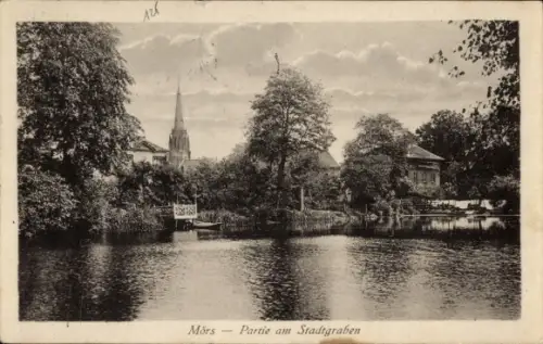 Ak Moers am Niederrhein, am Stadtgraben