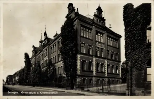 Ak Solingen, Burg Hohenscheid,  Gymnasium, Oberrealschule