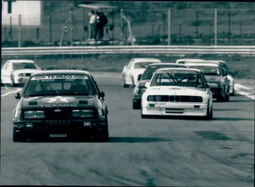 Foto Motorrennsport, Weltmeister Ford bestreitet die Tourenwagen-Europameisterschaft 1988