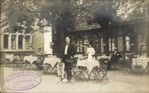 Foto Ak Bischofswerda in Sachsen, Café Schützenhaus, Inhaber: Max Schröder