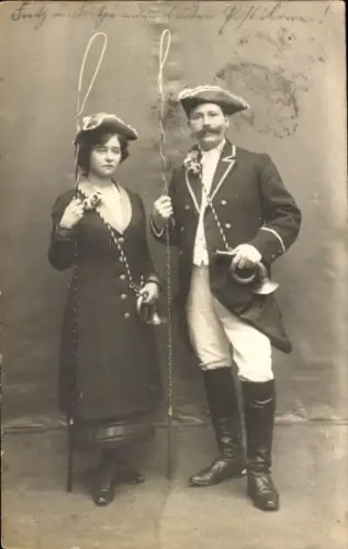 Foto Ak Soest in Westfalen, Fritz u. Fritzi, die beiden Postilone!