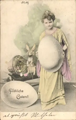 Ak Frohe Ostern, Junge Frau mit großem Osterei, Osterhase